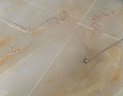 成都市瓷砖空鼓维修公司分享粘合剂选择不当在瓷砖铺贴过程中可能导致以下问题